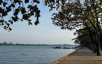 Klong Muang Beach